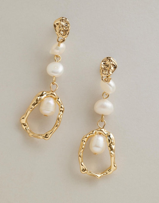 Tahlia Pearl Earrings front on image on grey background