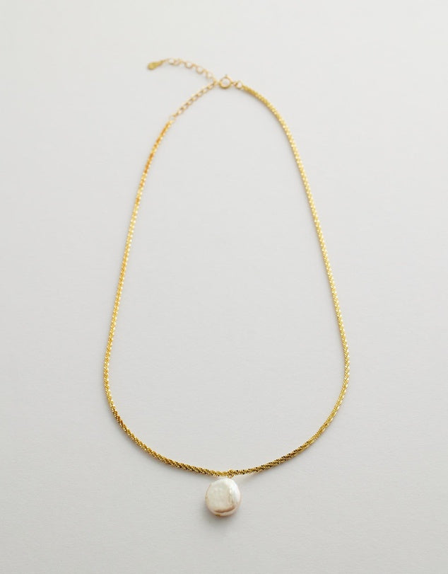 Bellavue Pearl Necklace