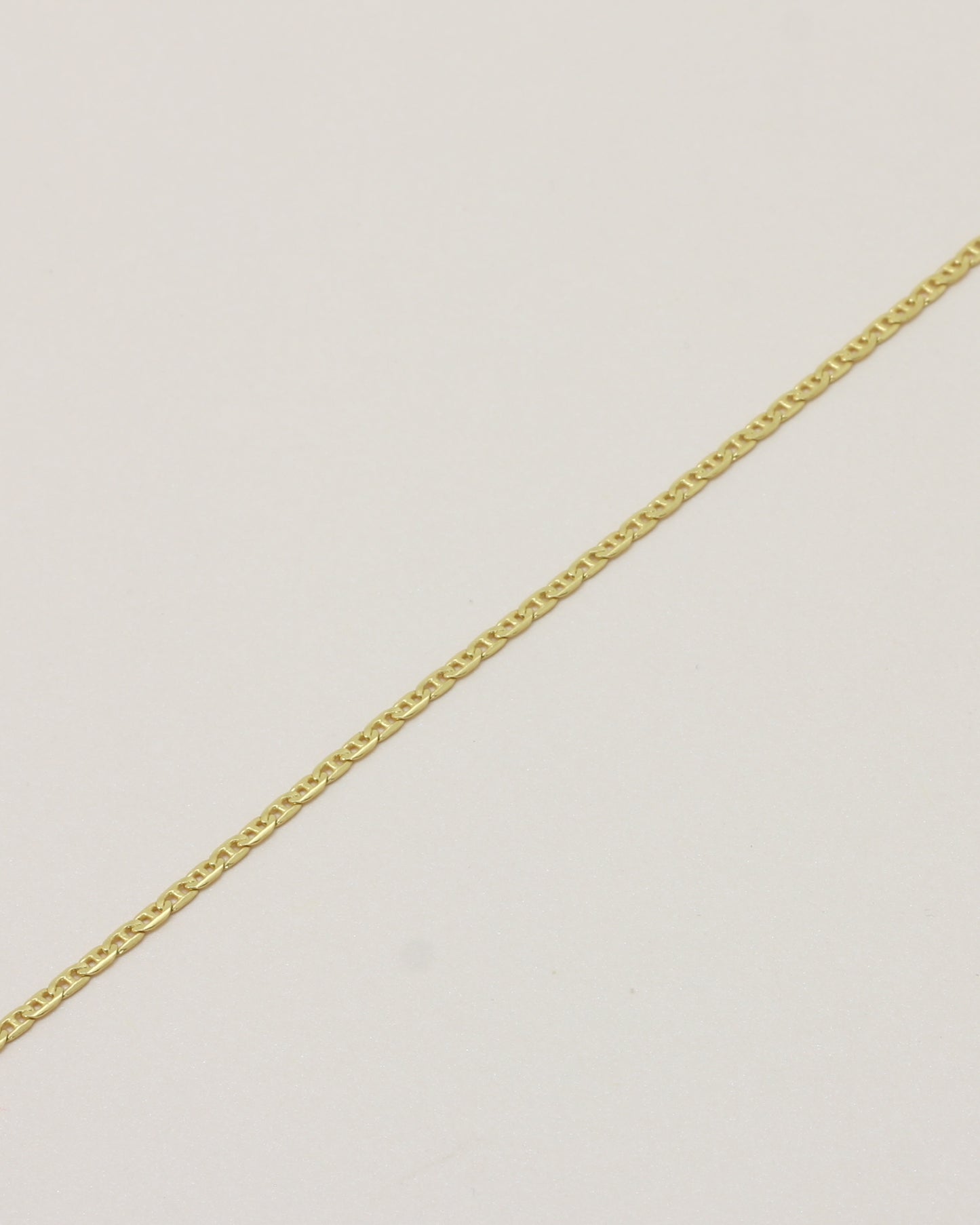 Hendrix Boyfriend Chain close up of chain