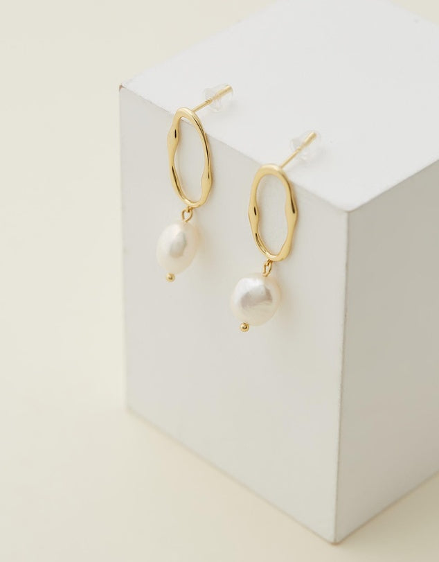 Nola Drop Pearl Earrings close up shot