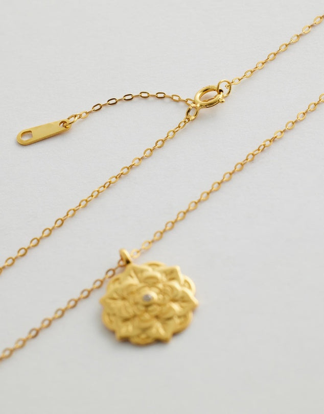 Celestara Mandala Necklace close up clasp