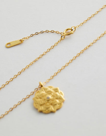 Celestara Mandala Necklace close up clasp