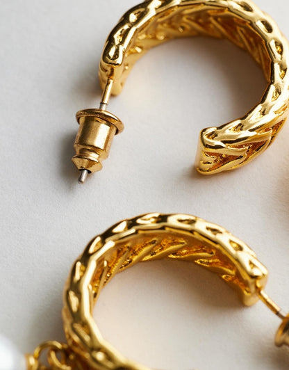 Romey Pearl Earrings