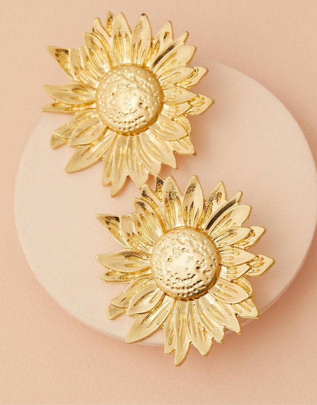 Follow The Sun Studs - Sunflower Earrings - Gold close up