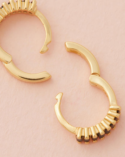 Lennox Huggies - Gold & Black close up open clasps