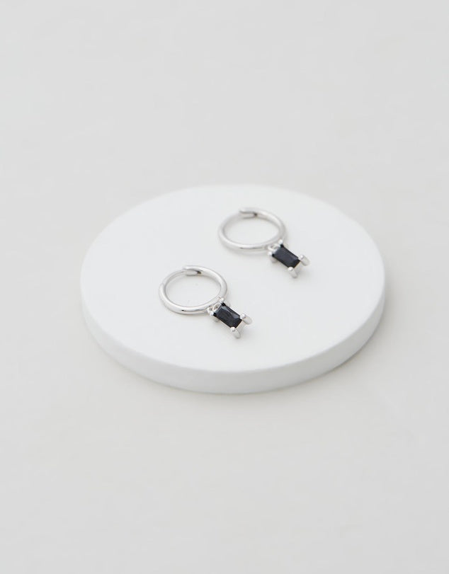 Rita Huggies - Onyx & Silver flat lay on white background