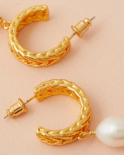 Romey Pearl Earrings